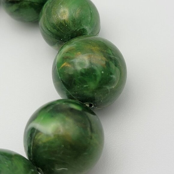 Green Marbled Lucite Platic Ball Beaded Necklace 27 Inch Spring Ring Clasp - Picture 5 of 9